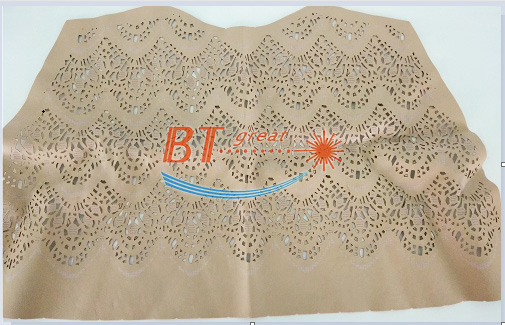 皮革布料鏤空雕刻、打標(biāo).jpg